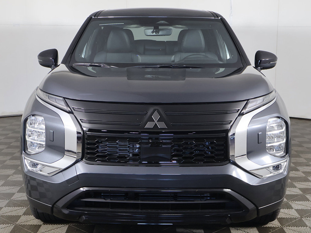 New 2026 Mitsubishi Outlander LE AWD/4WD image 11
