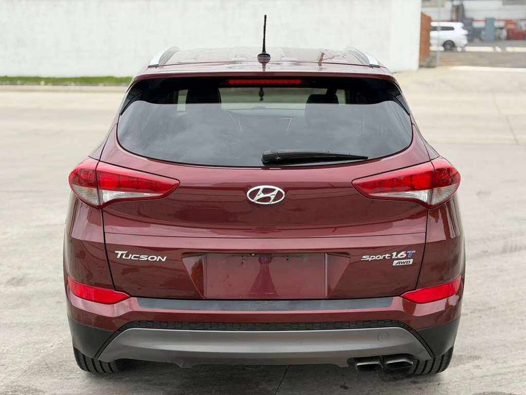 Used 2016 Hyundai Tucson Sport AWD/4WD image 5