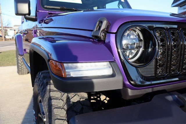 New 2026 Jeep Gladiator Sport AWD/4WD image 4