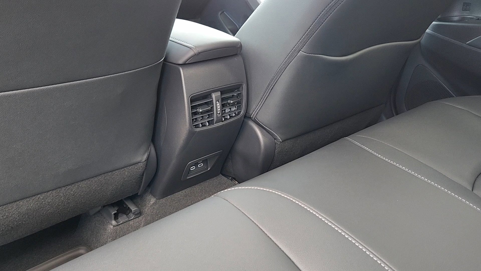 New 2026 Toyota Corolla Cross XLE image 17