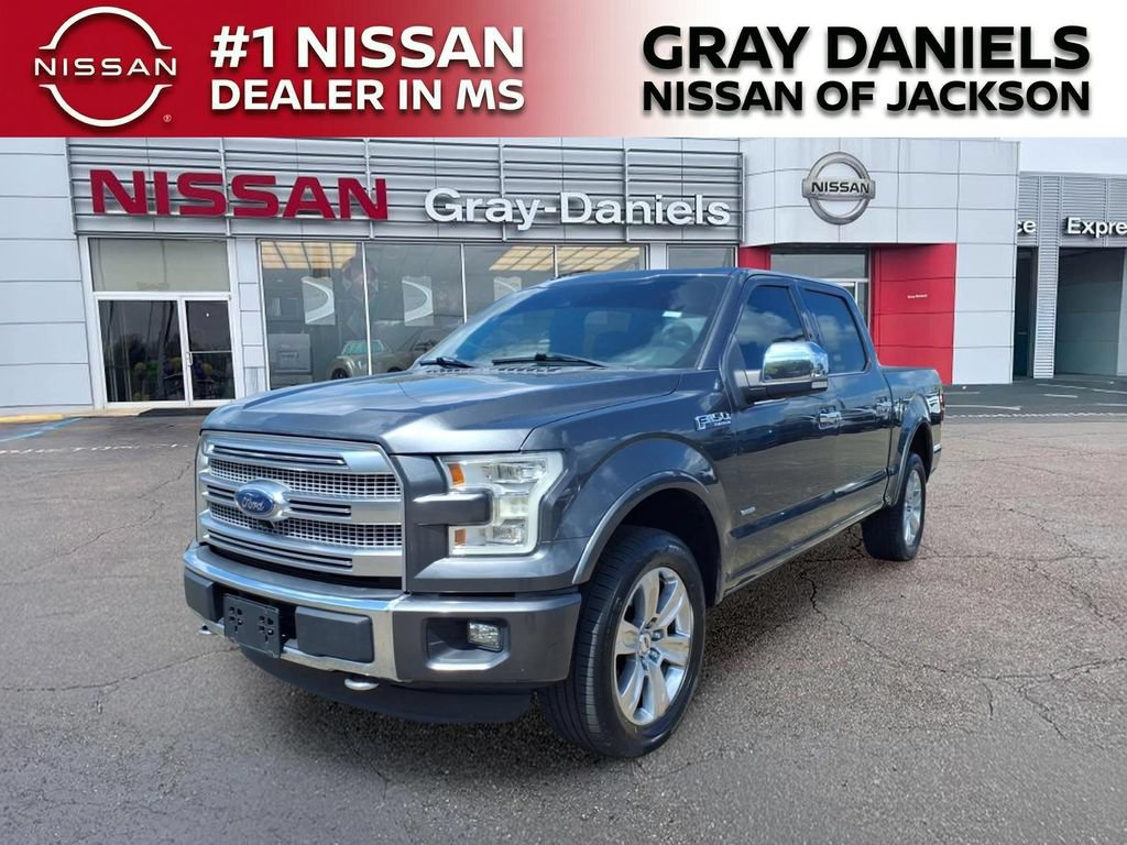 Used 2016 Ford F150 Platinum w/ Equipment Group 701A Luxury AWD/4WD image 3