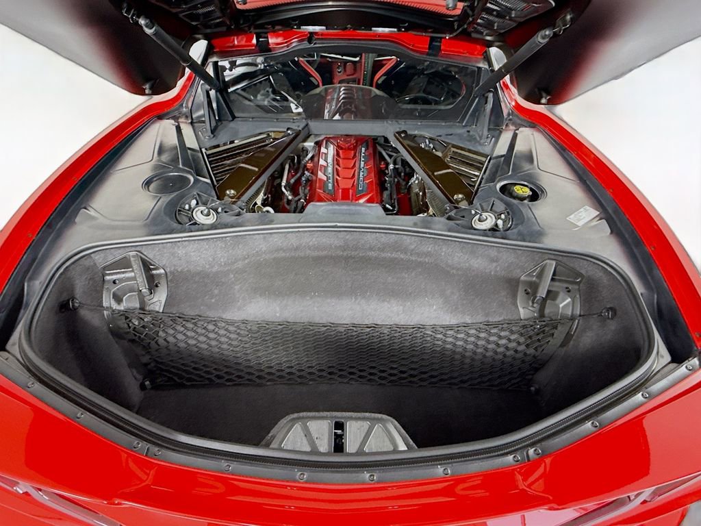 Used 2020 Chevrolet Corvette Stingray Premium Cpe w/ 3LT Preferred Equipment Group image 33