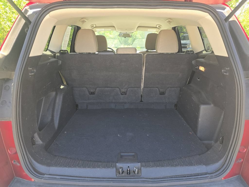 Used 2019 Ford Escape SE FWD image 17