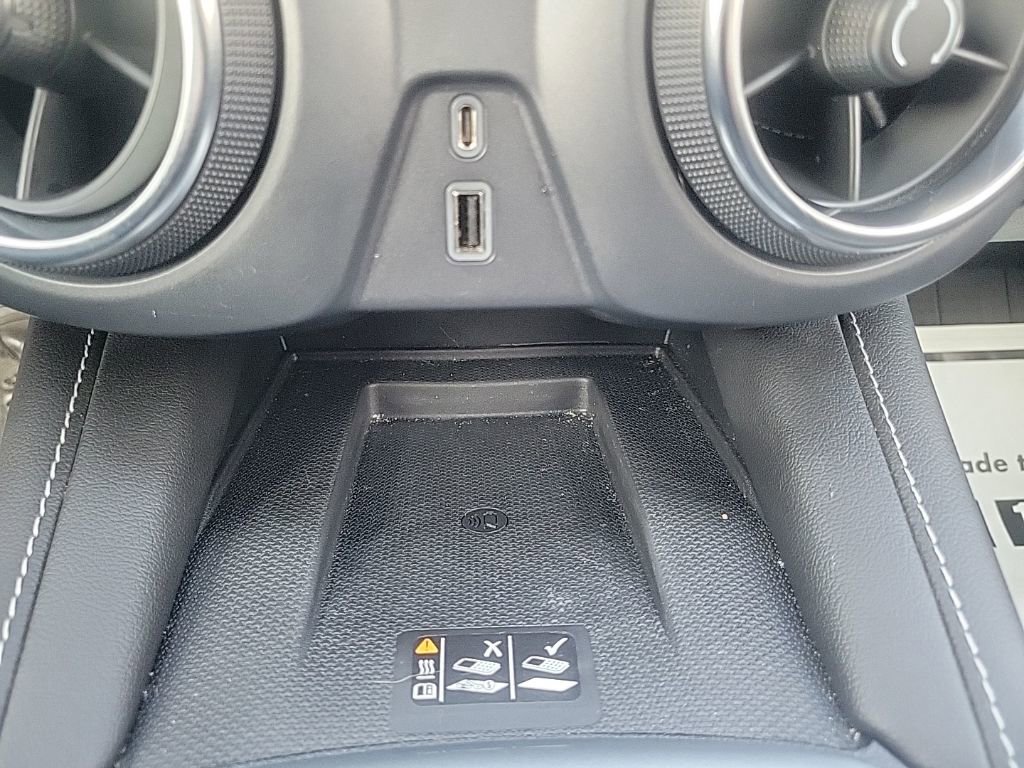 Certified 2023 Chevrolet Blazer LT w/ Convenience Package image 19