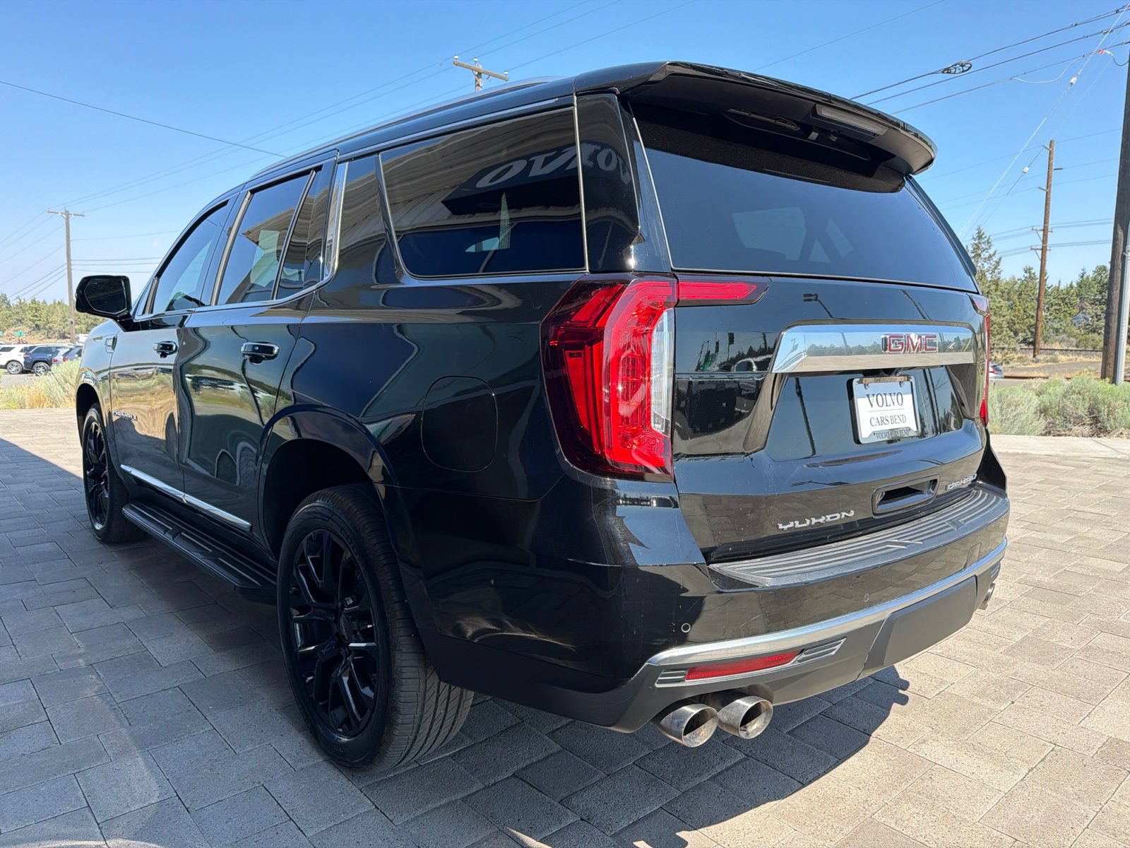 Used 2022 GMC Yukon Denali AWD/4WD image 5