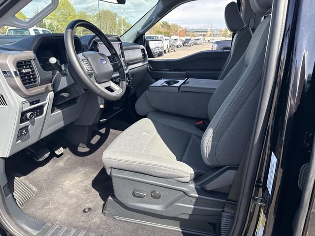 Used 2025 Ford F150 XLT w/ Equipment Group 301A Standard AWD/4WD image 23