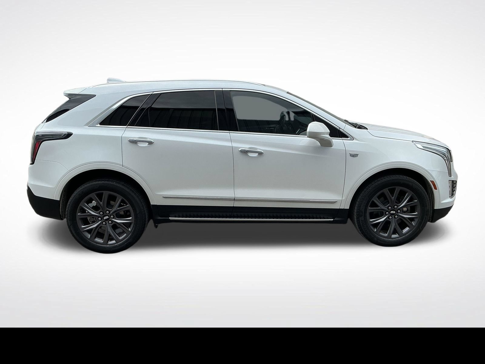 Used 2019 Cadillac XT5 Luxury w/ Sport Package FWD image 6