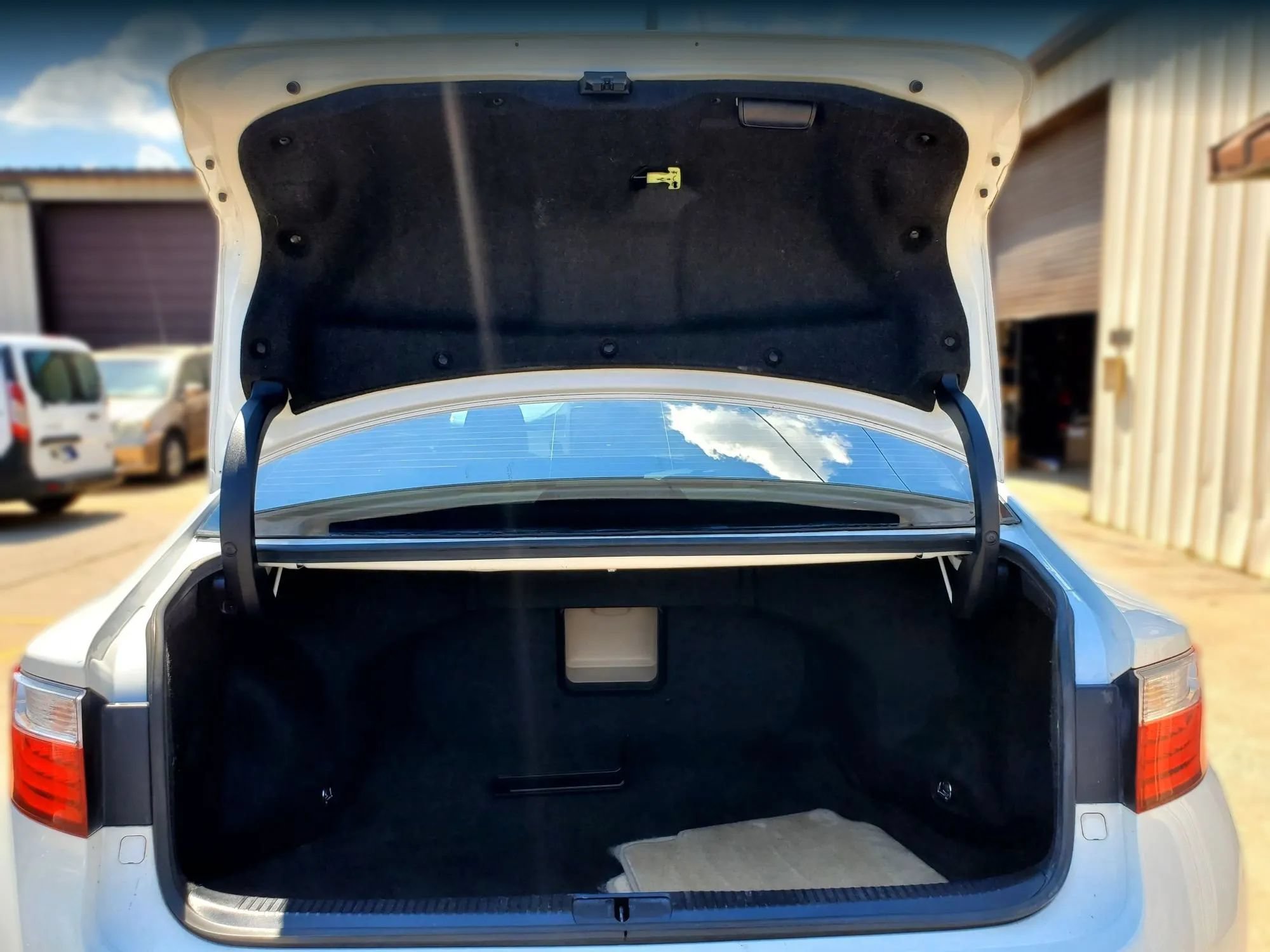 Used 2014 Lexus ES 350 w/ Premium Package FWD image 35