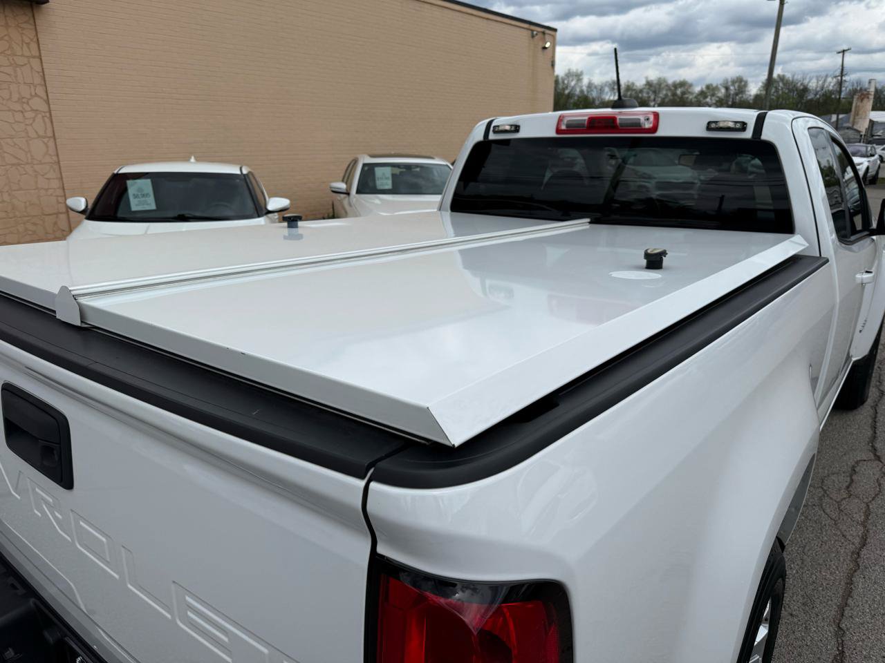 Used 2022 Chevrolet Colorado LT w/ Fleet Safety Package RWD image 12