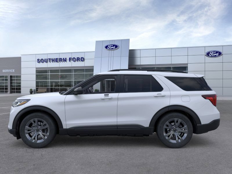 New 2026 Ford Explorer Active w/ Active Comfort Package AWD/4WD image 3