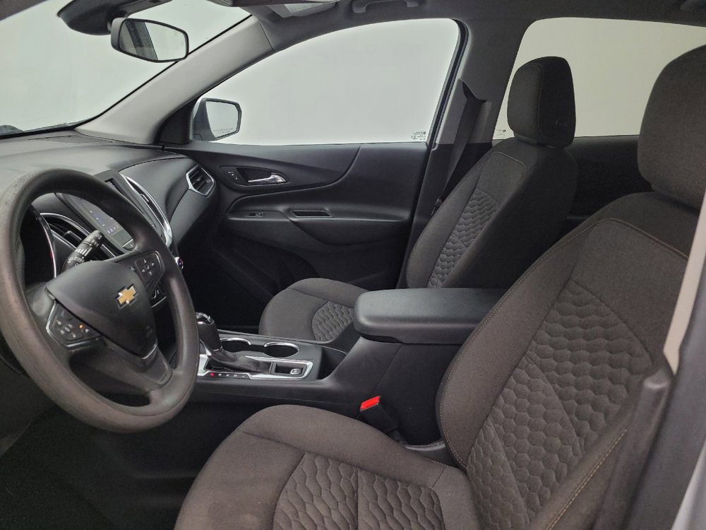 Used 2021 Chevrolet Equinox LT FWD image 17