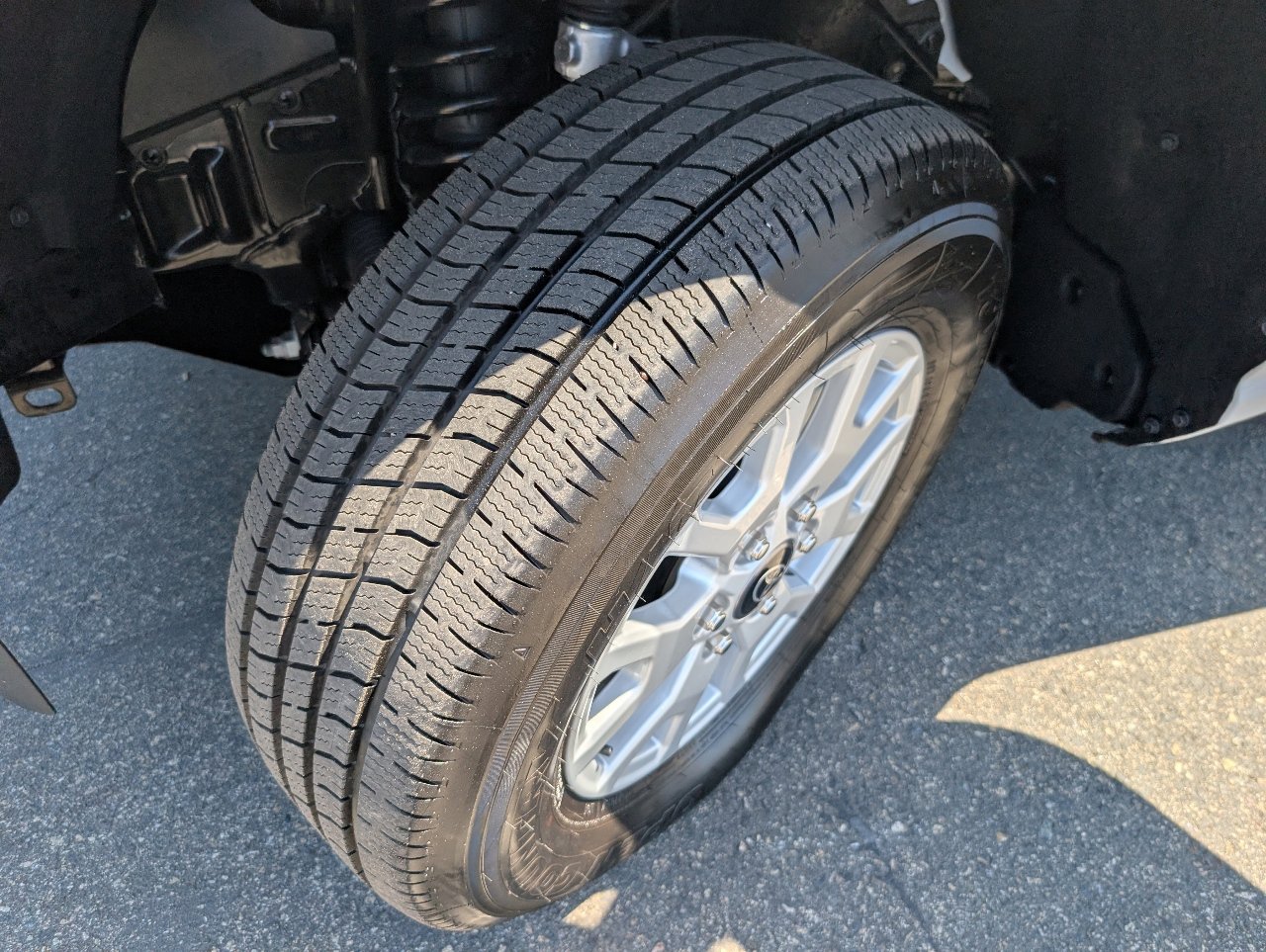 Used 2026 Toyota Tacoma SR RWD image 21