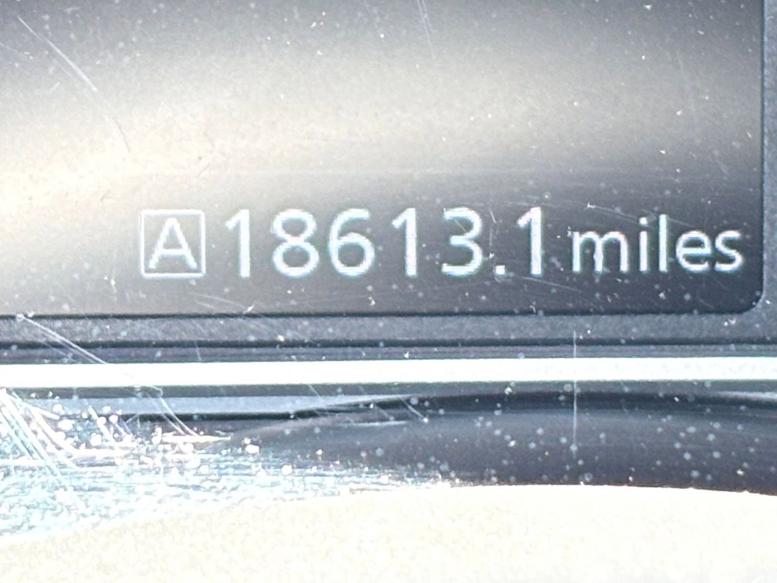 Used 2025 Nissan Versa SV FWD image 38