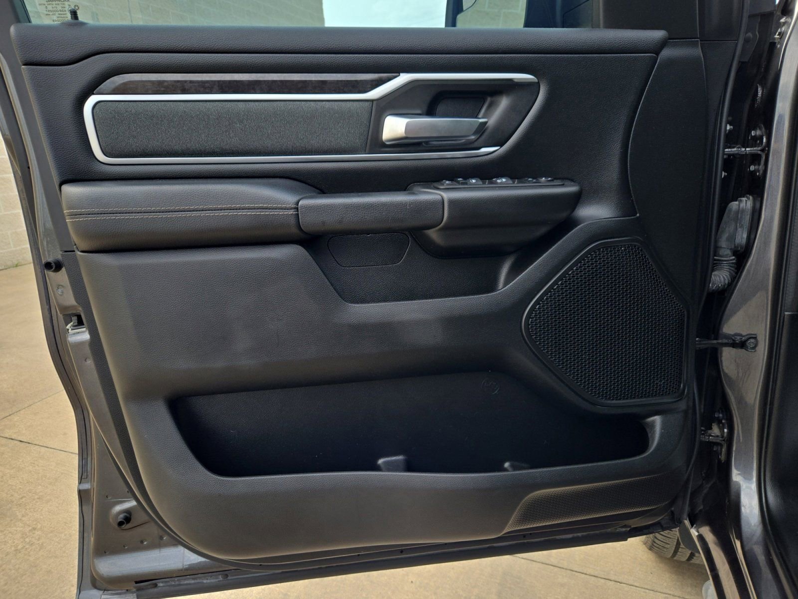 Used 2022 RAM 1500 Lone Star image 19