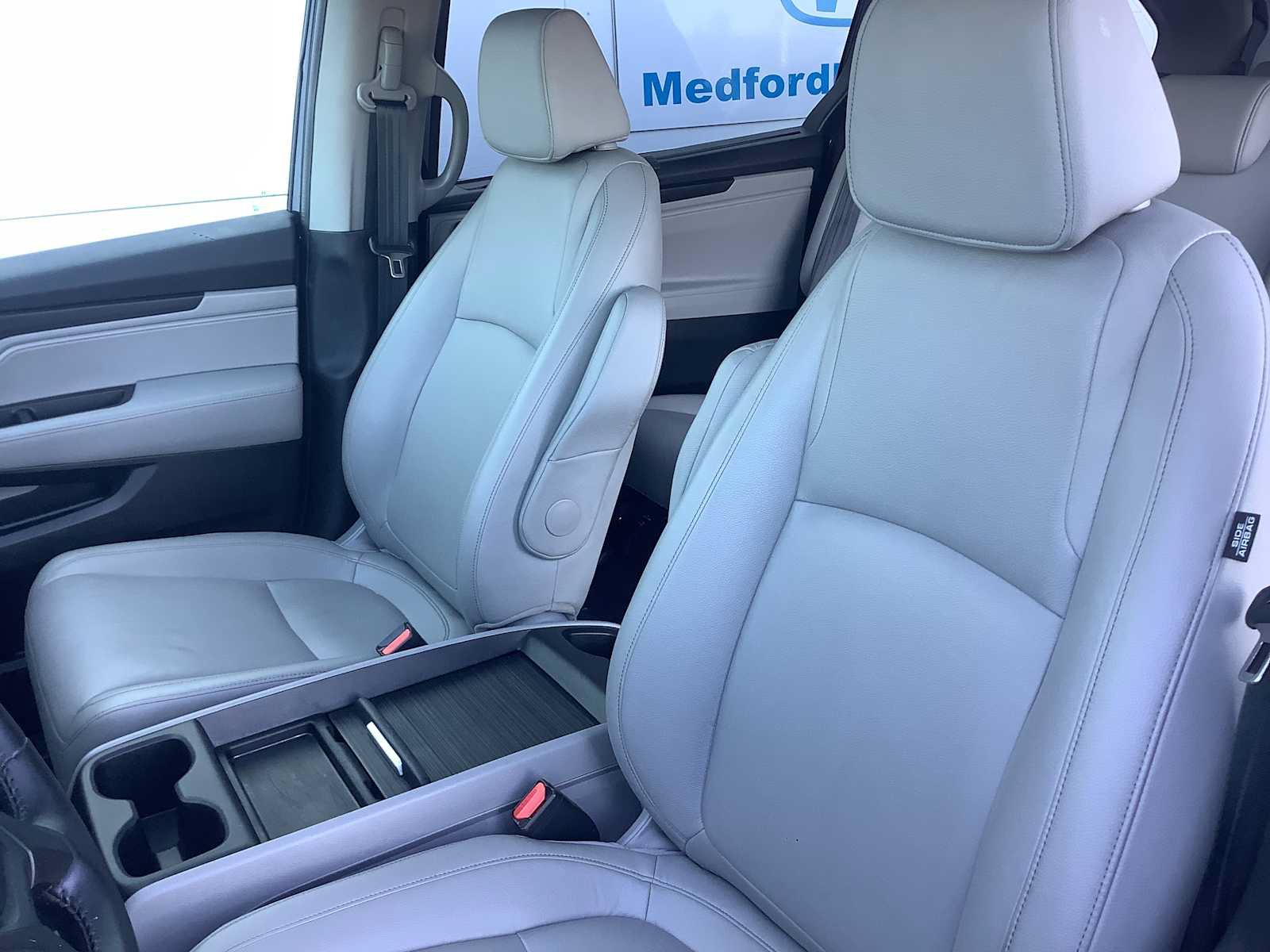 Used 2023 Honda Odyssey EX-L image 11