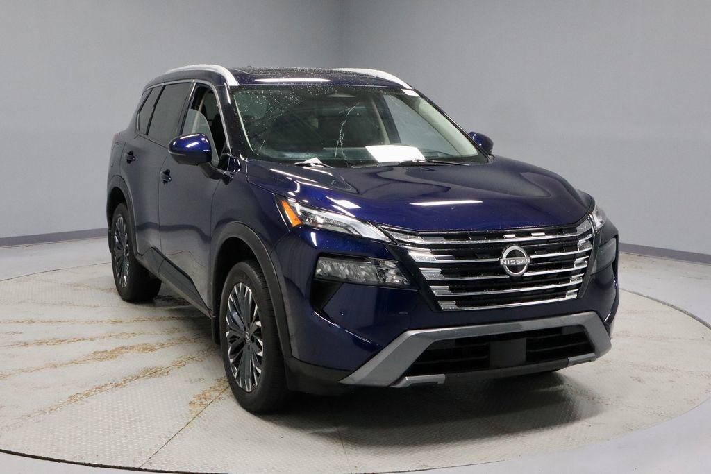 Certified 2025 Nissan Rogue SL w/ Tech Package