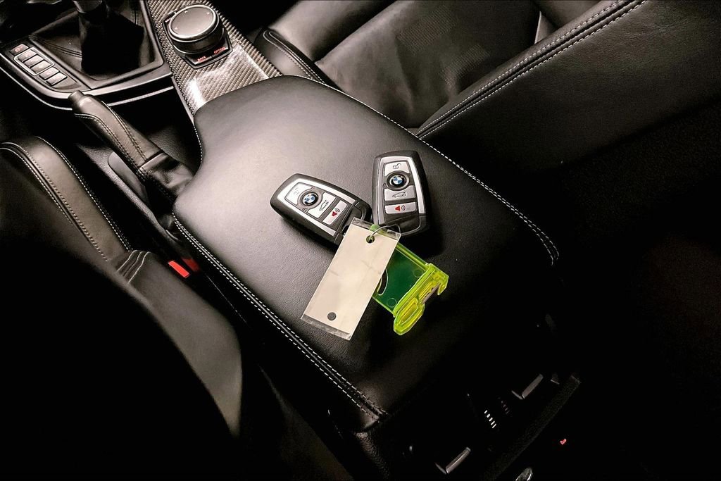 Used 2018 BMW M3 image 35