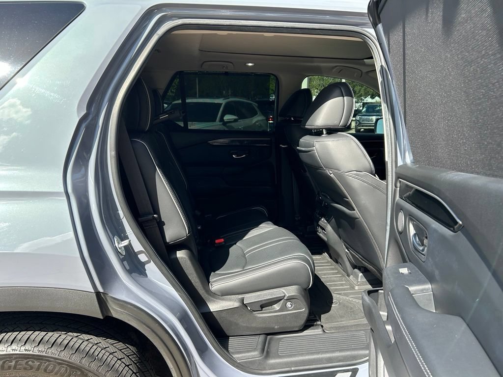 Used 2024 Honda Pilot Elite image 25