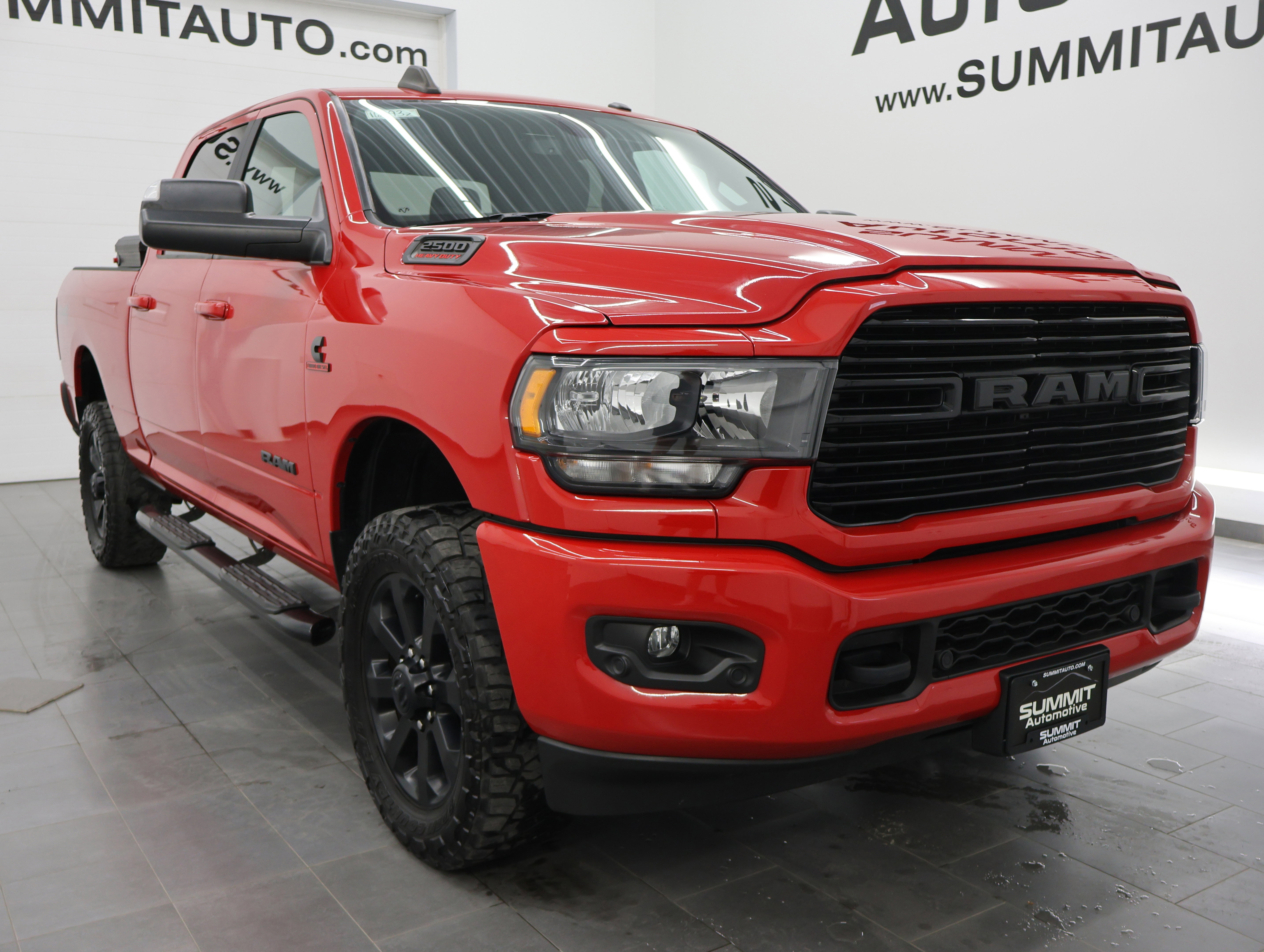 Used 2021 RAM 2500 Big Horn w/ Night Edition AWD/4WD image 2
