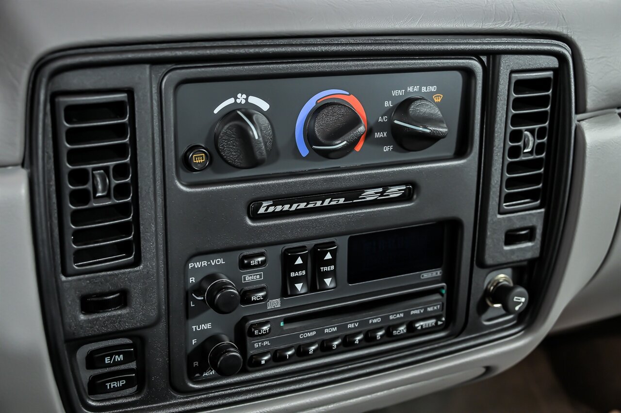 Used 1994 Chevrolet Impala SS RWD image 26