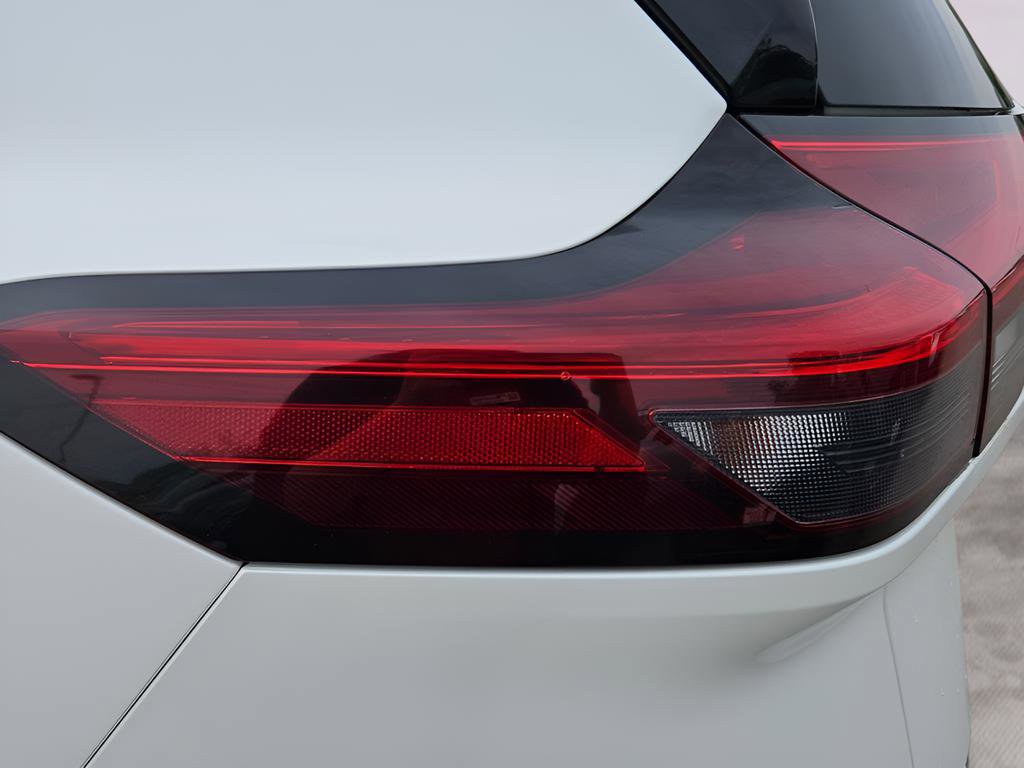 Used 2021 Nissan Rogue SL image 36