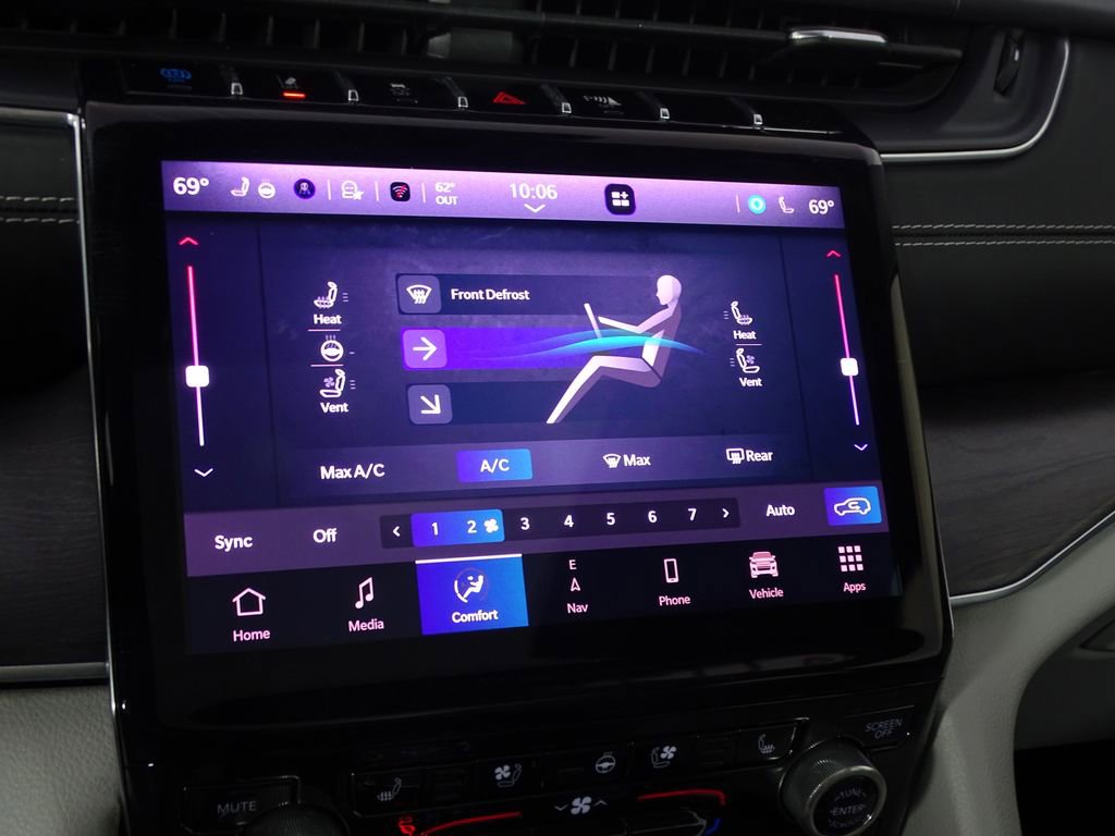 Used 2022 Jeep Grand Cherokee Overland image 37