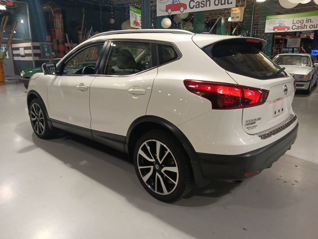 Used 2019 Nissan Rogue Sport SL AWD/4WD image 8