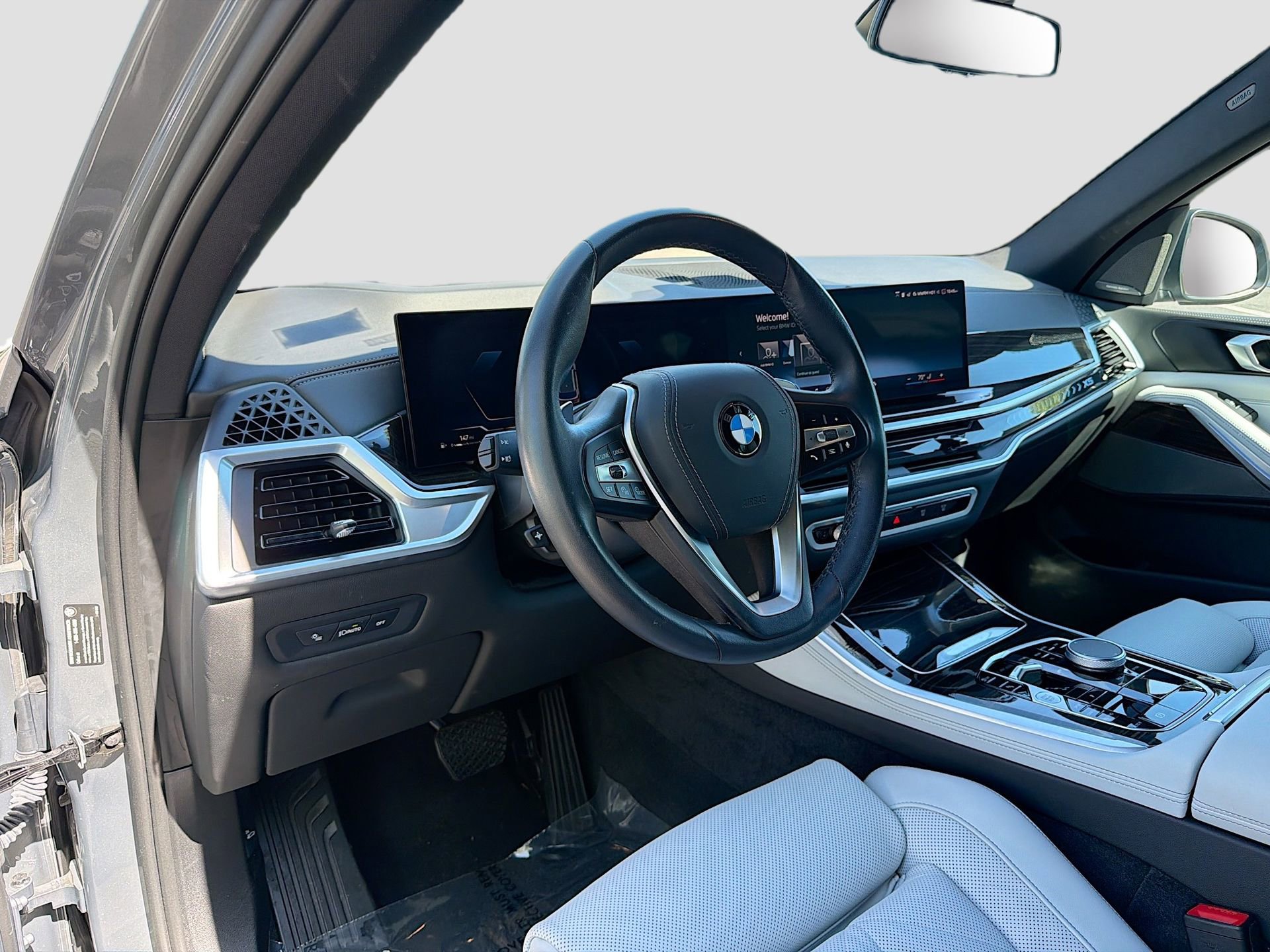 Certified 2024 BMW X5 sDrive40i w/ Premium Package image 27