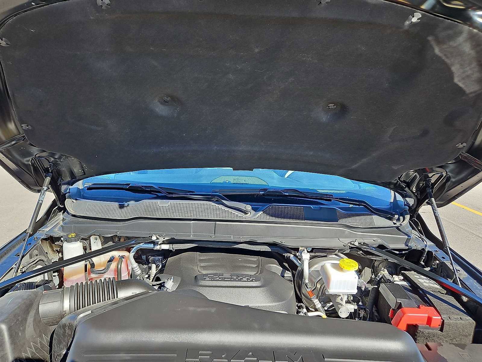 Used 2024 RAM 2500 Big Horn w/ Bed Utility Group image 31