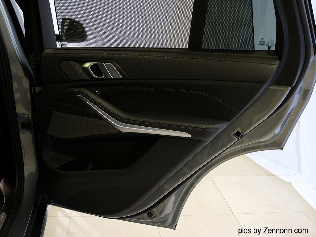 Certified 2025 BMW X5 xDrive40i w/ Premium Package image 34