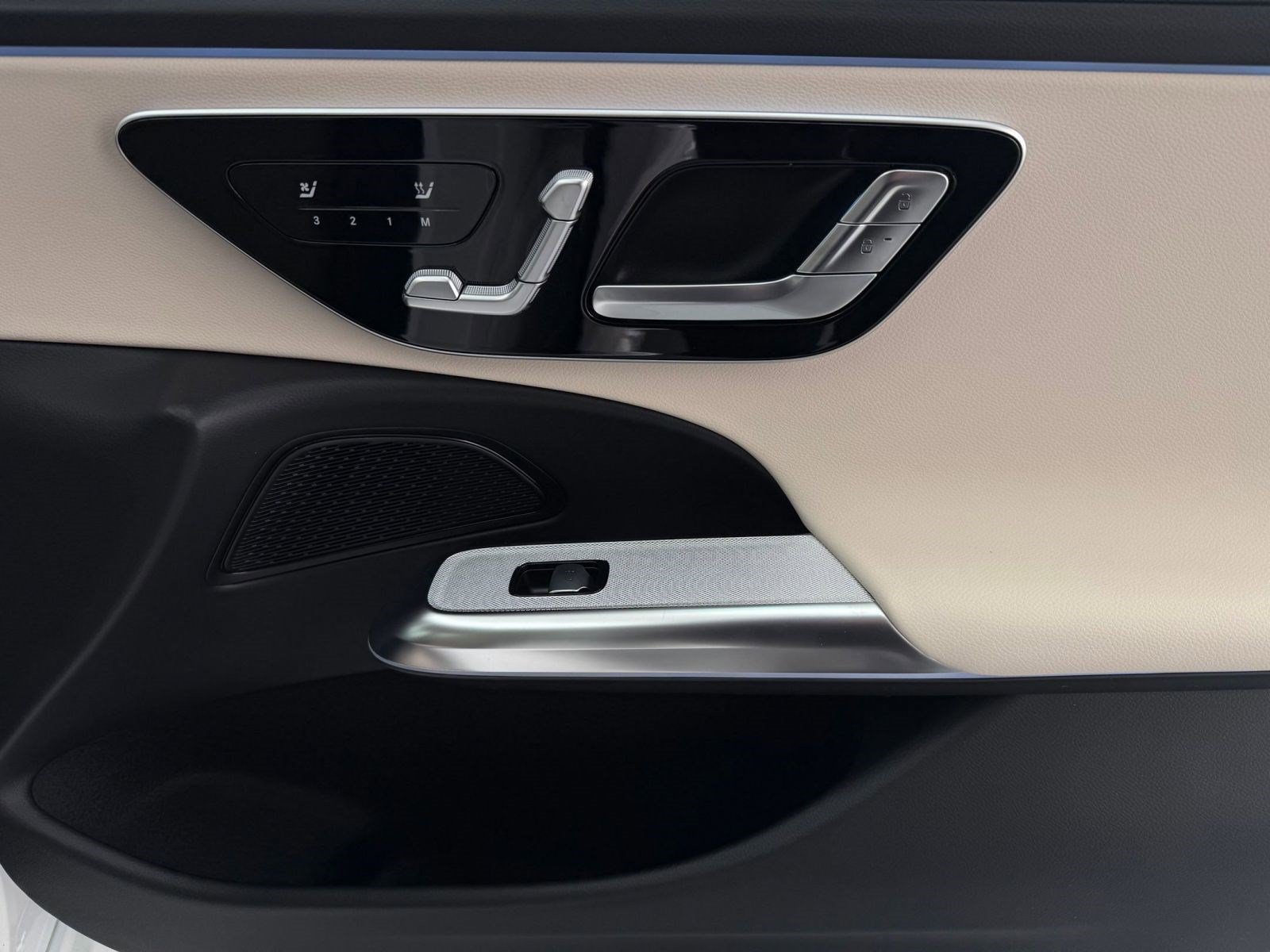New 2026 Mercedes-Benz E 350 Sedan image 23
