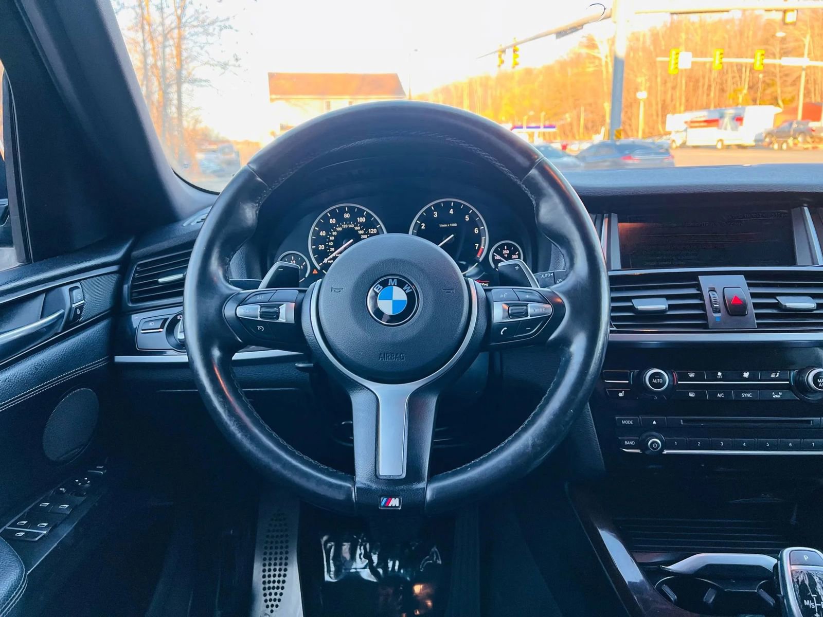 Used 2017 BMW X3 xDrive28i image 32