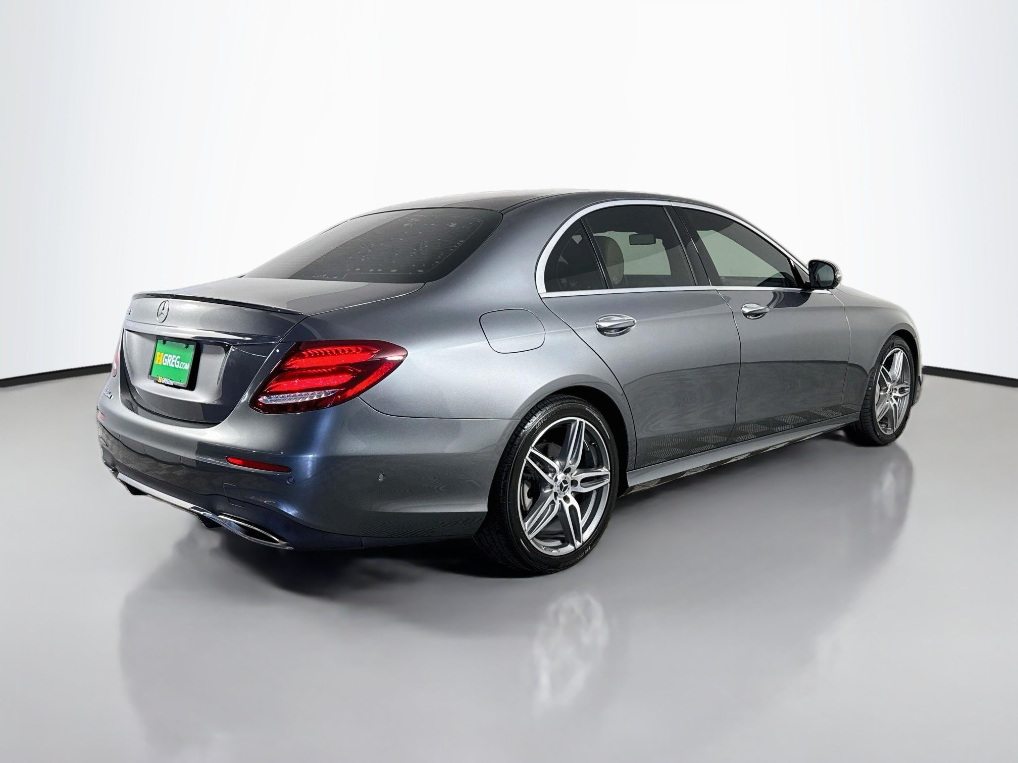 Used 2018 Mercedes-Benz E 300 w/ Premium 3 Package (Q03) image 10