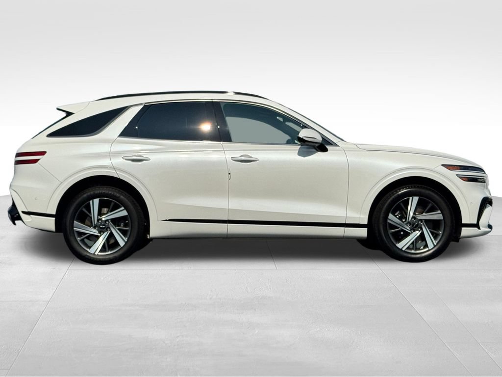Used 2026 Genesis GV70 3.5T Sport Advanced AWD/4WD image 8