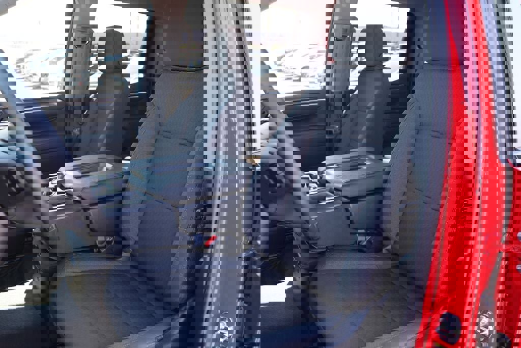 Used 2026 Chevrolet Silverado 1500 LT AWD/4WD image 13