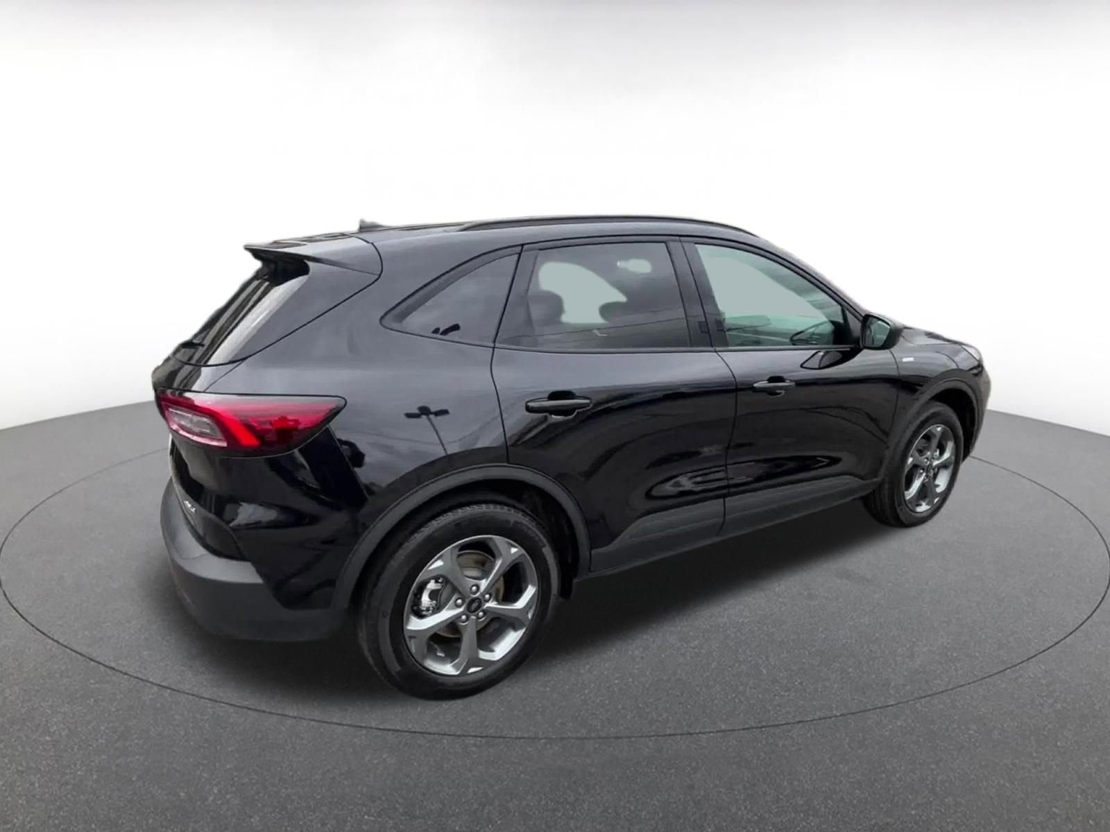 Used 2025 Ford Escape ST-Line AWD/4WD image 15