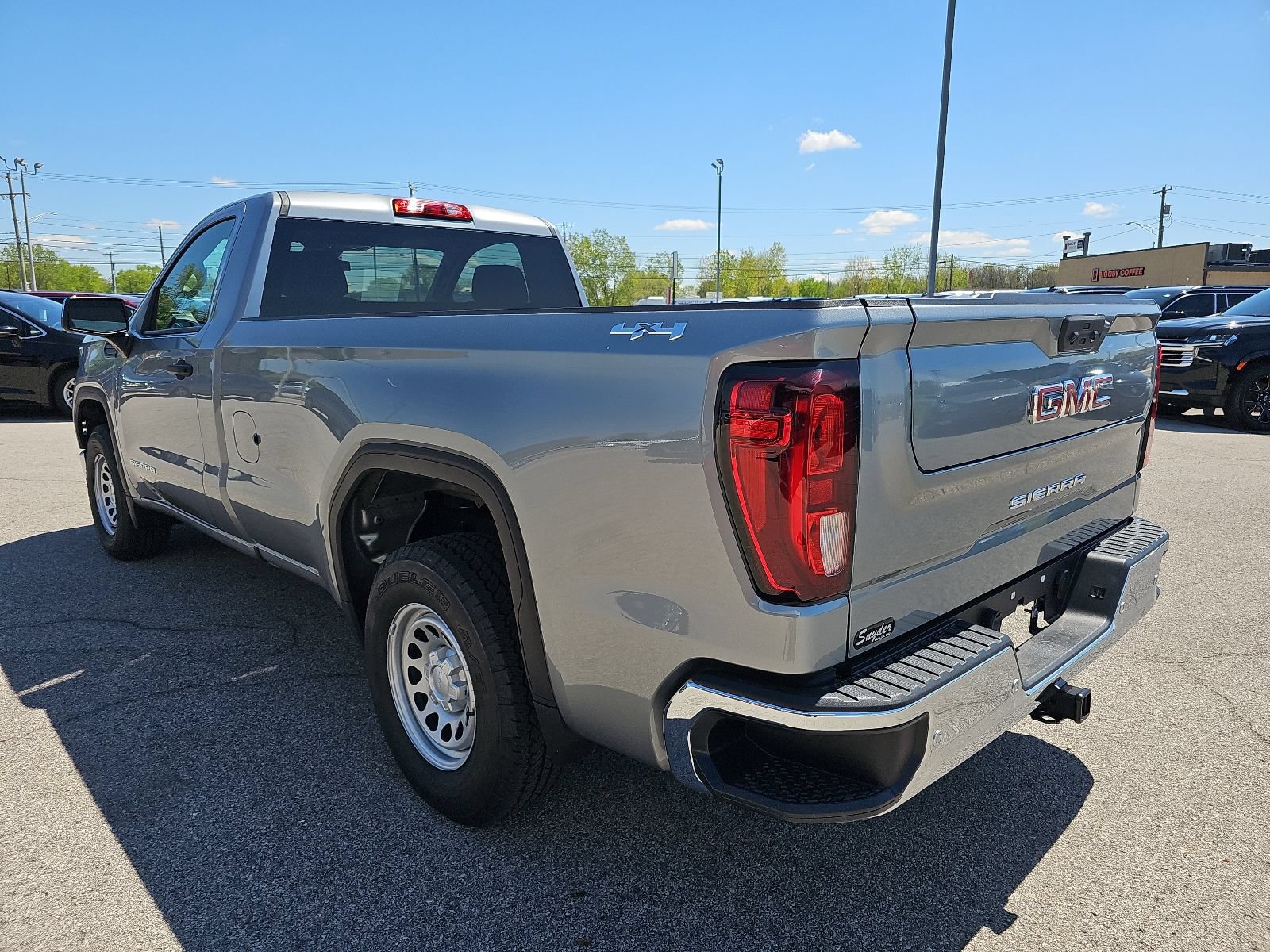 Used 2026 GMC Sierra 1500 Pro w/ Pro Value Package AWD/4WD image 6