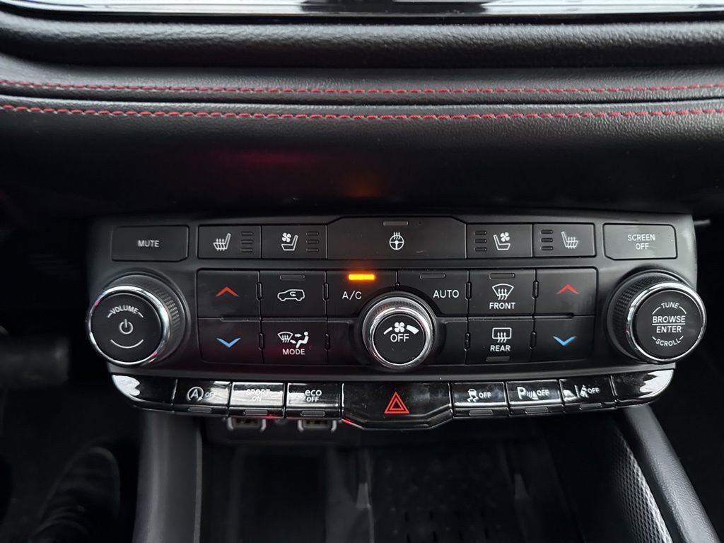 Used 2025 Dodge Durango GT image 49