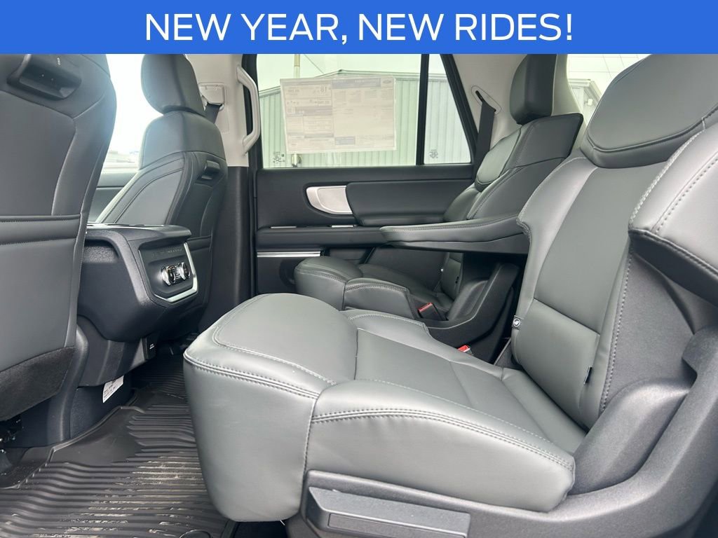 New 2026 Ford Expedition Max Active image 19