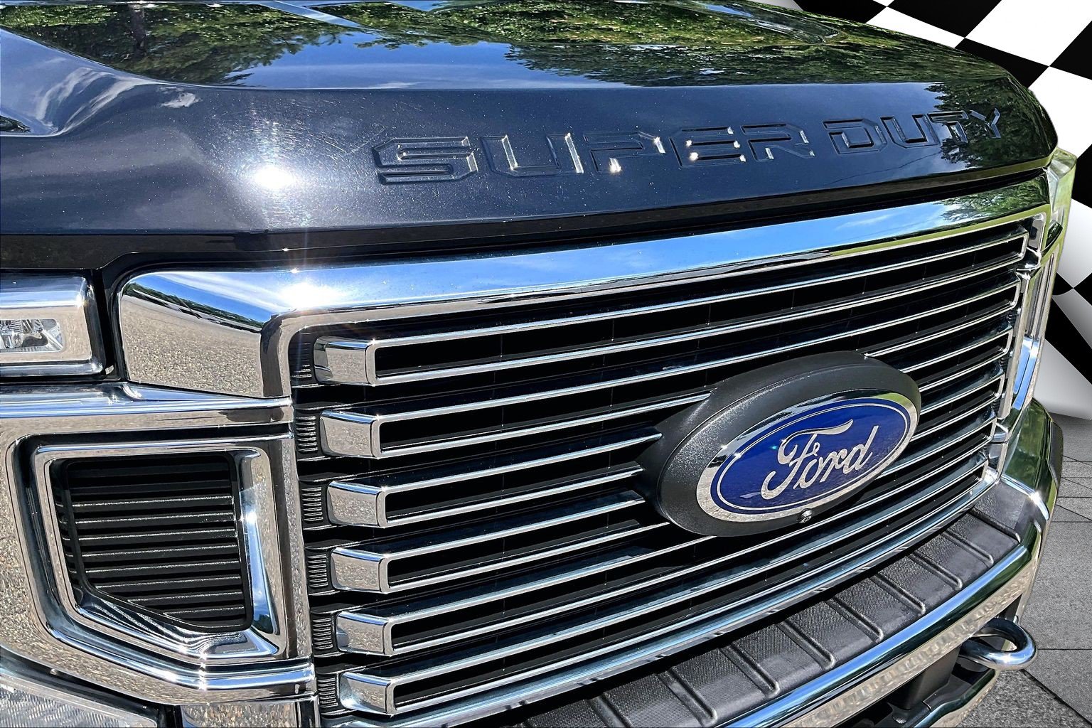 Certified 2020 Ford F450 XLT w/ XLT Premium Package AWD/4WD image 28