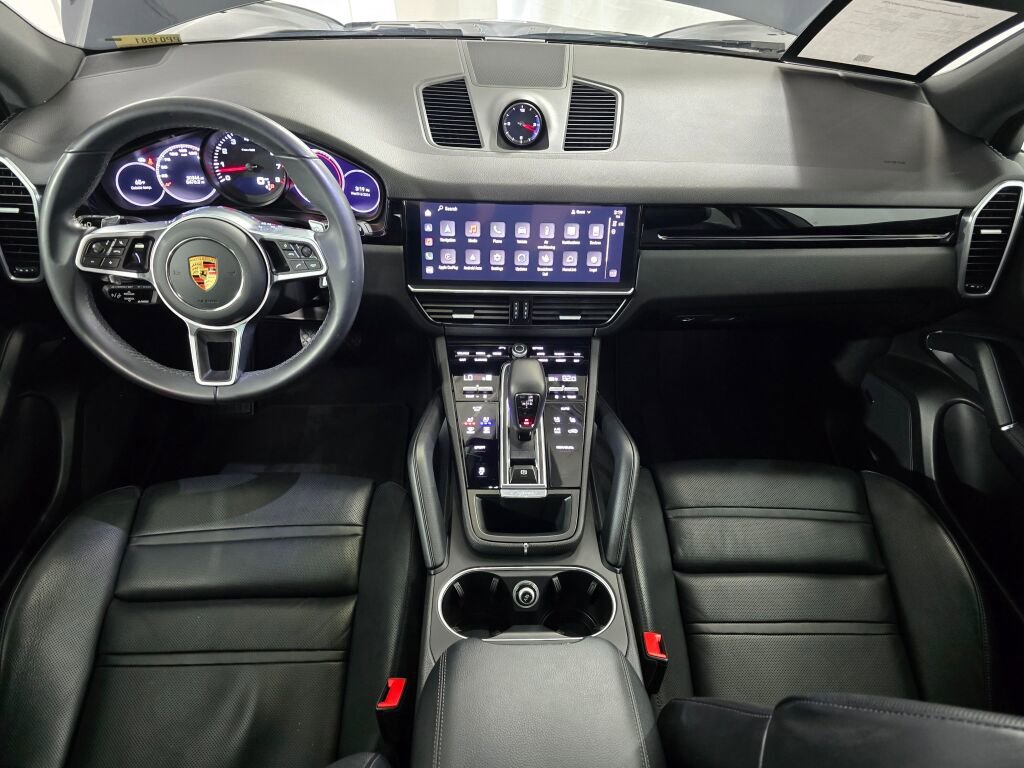 Certified 2023 Porsche Cayenne Platinum Edition AWD/4WD image 18