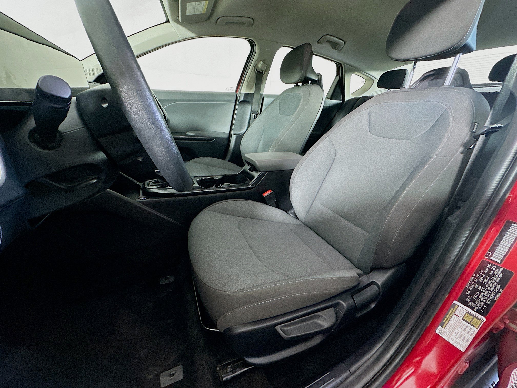 Used 2025 Kia K4 FWD image 13
