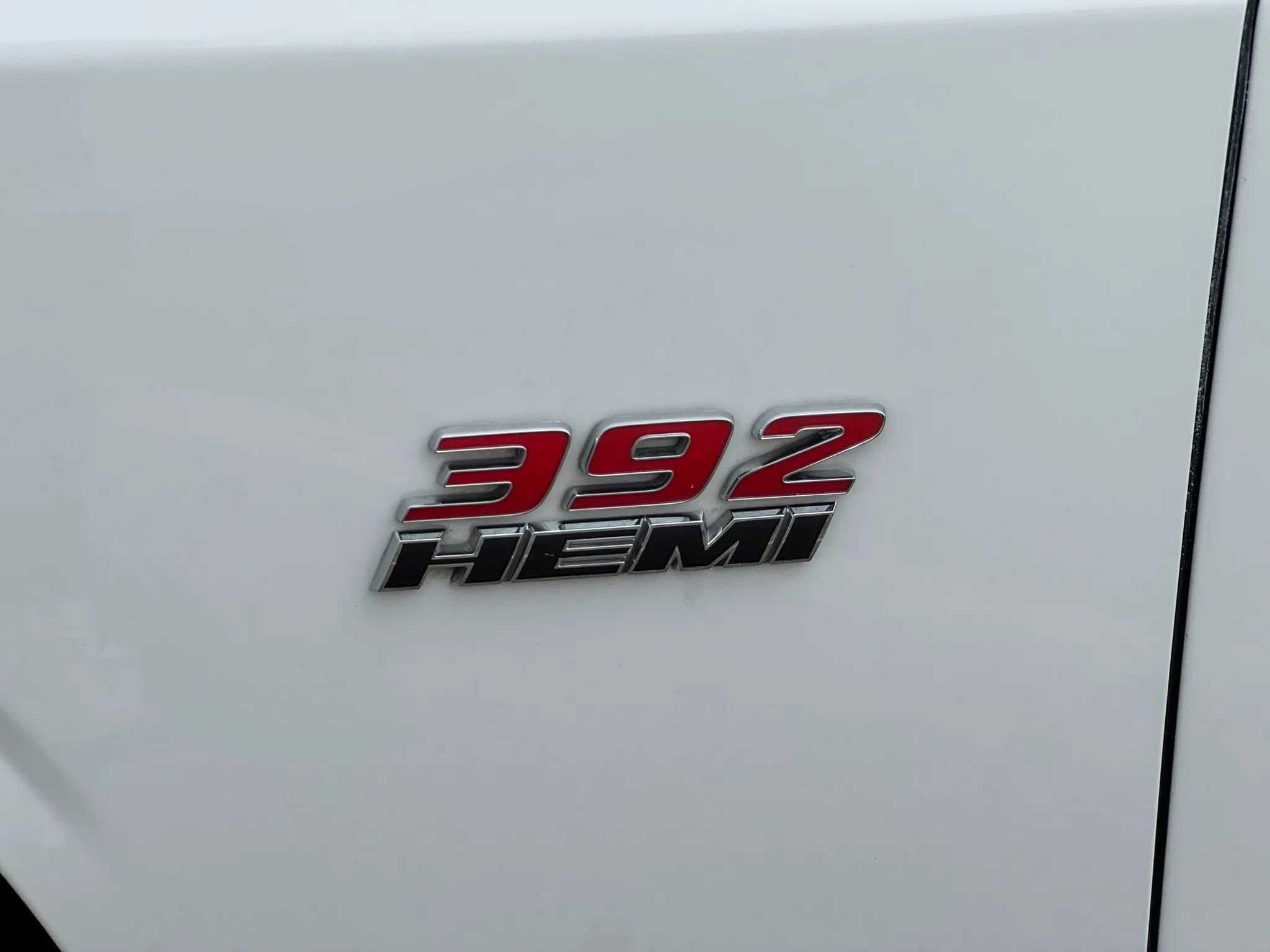 Used 2012 Dodge Challenger SRT8 RWD image 12