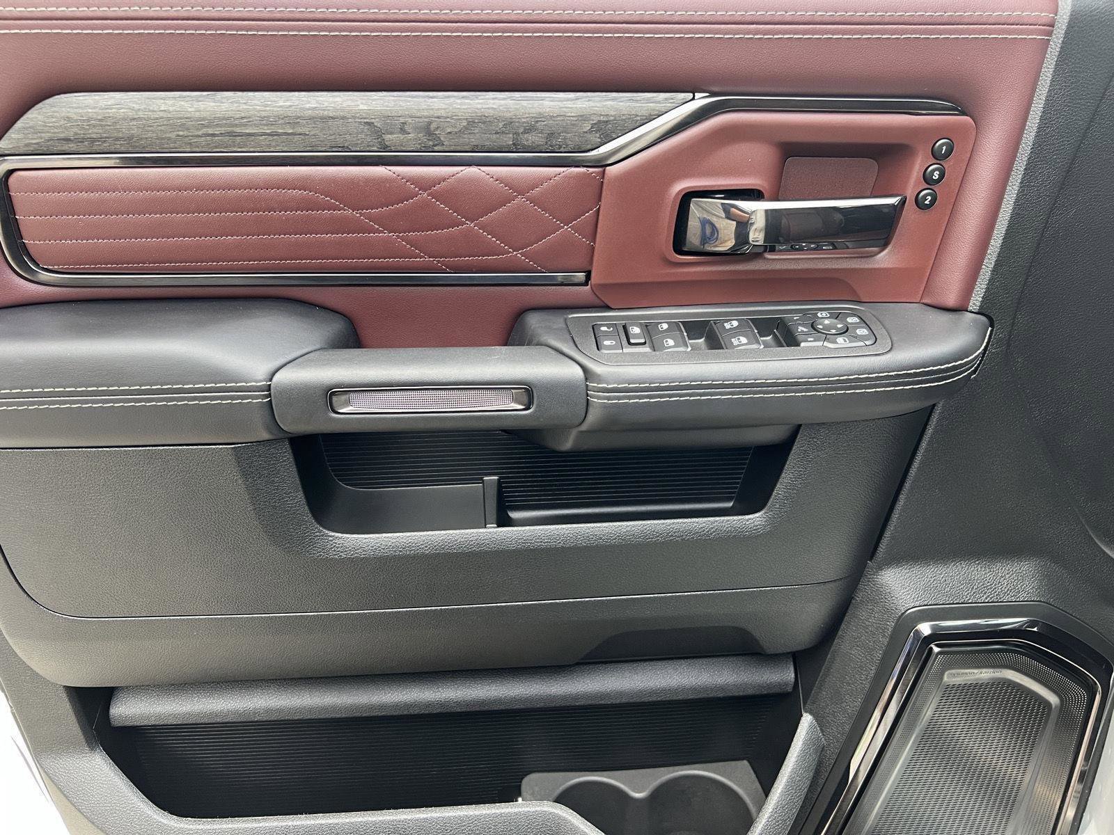 Used 2025 RAM 2500 Limited image 10