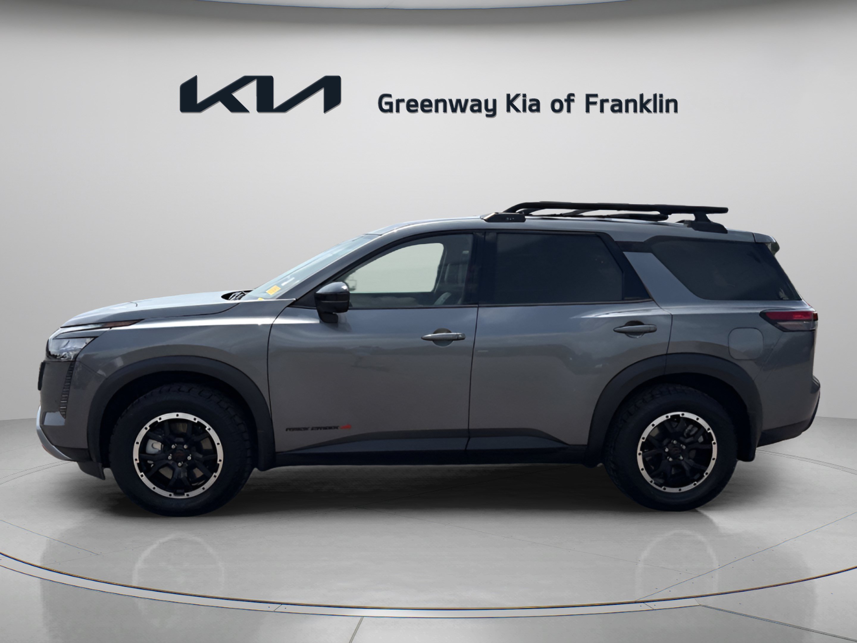 Used 2026 Nissan Pathfinder Rock Creek w/ Rock Creek Premium Package AWD/4WD image 4