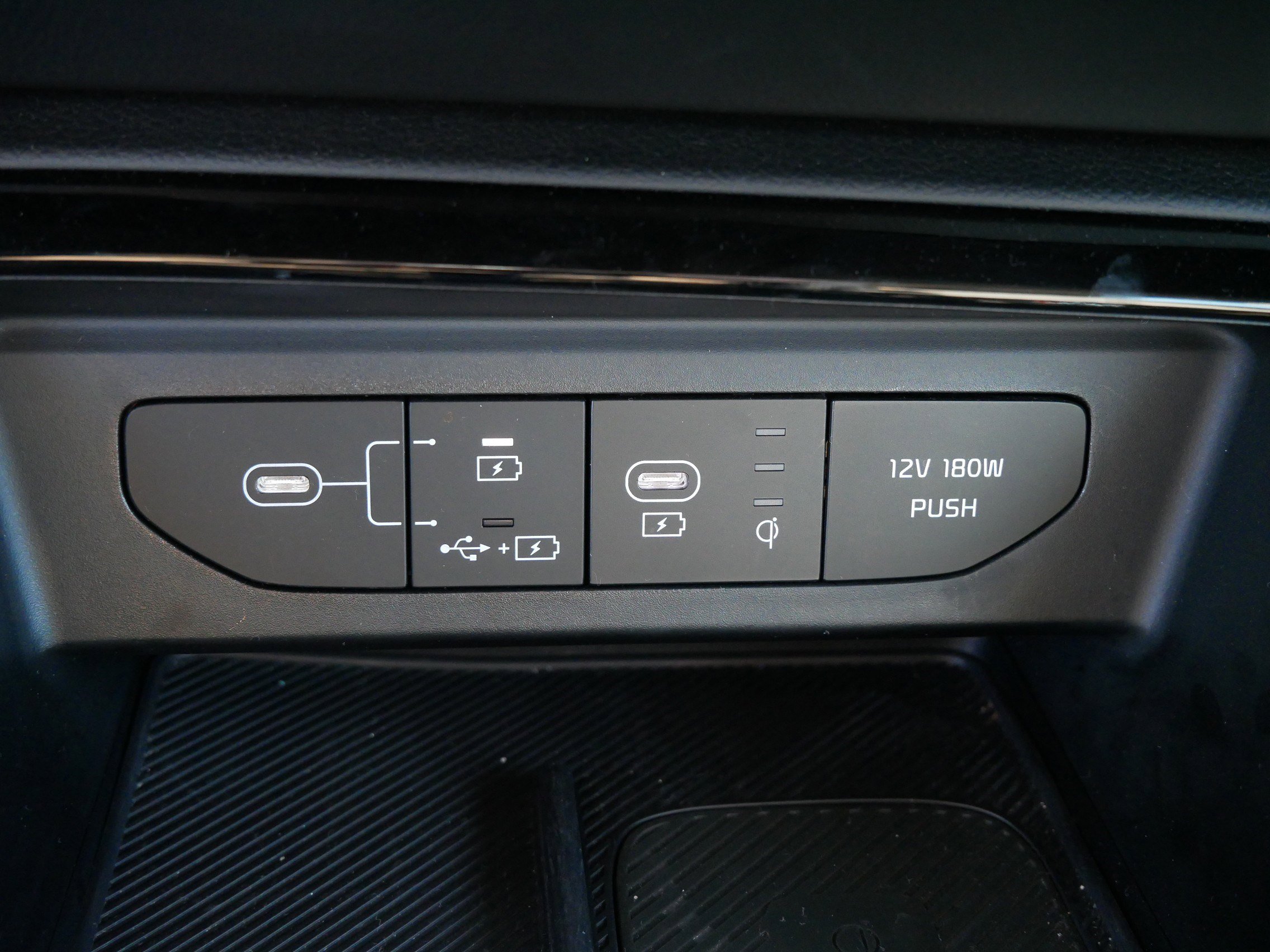 Used 2025 Kia K5 EX image 32