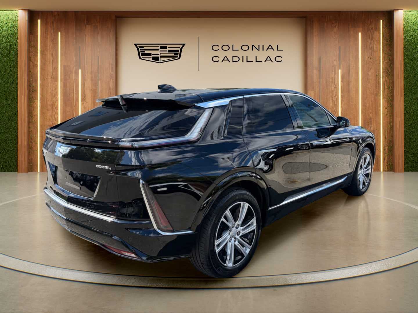 Used 2024 Cadillac Lyriq Sport AWD/4WD image 4