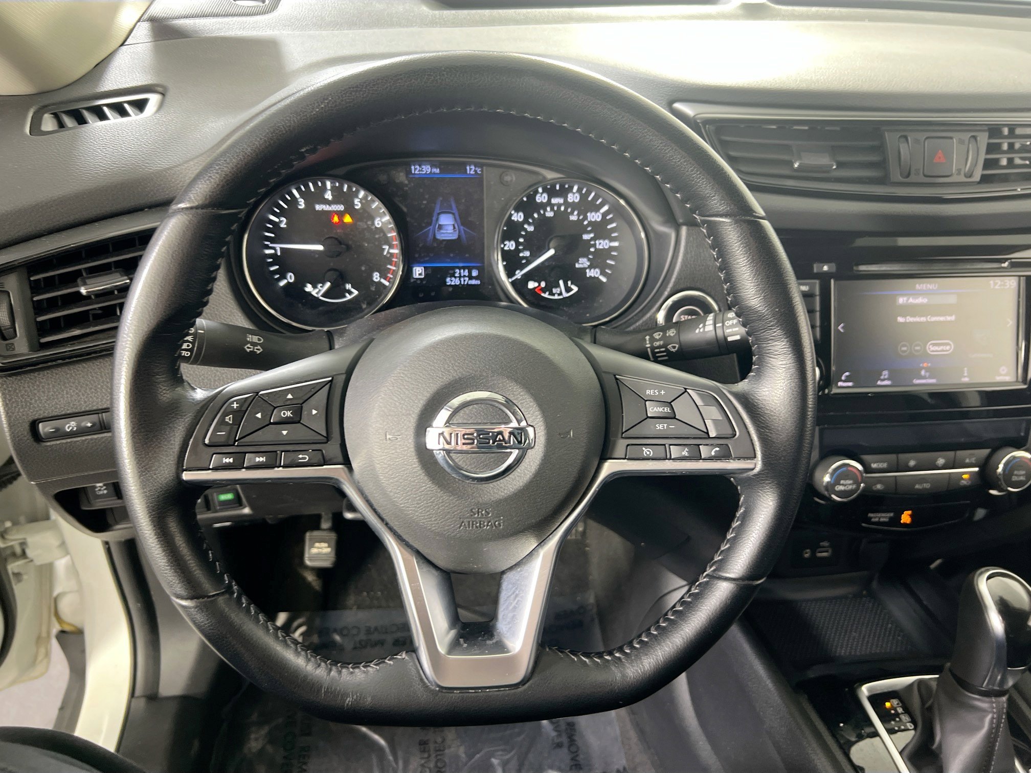 Used 2020 Nissan Rogue SV image 11