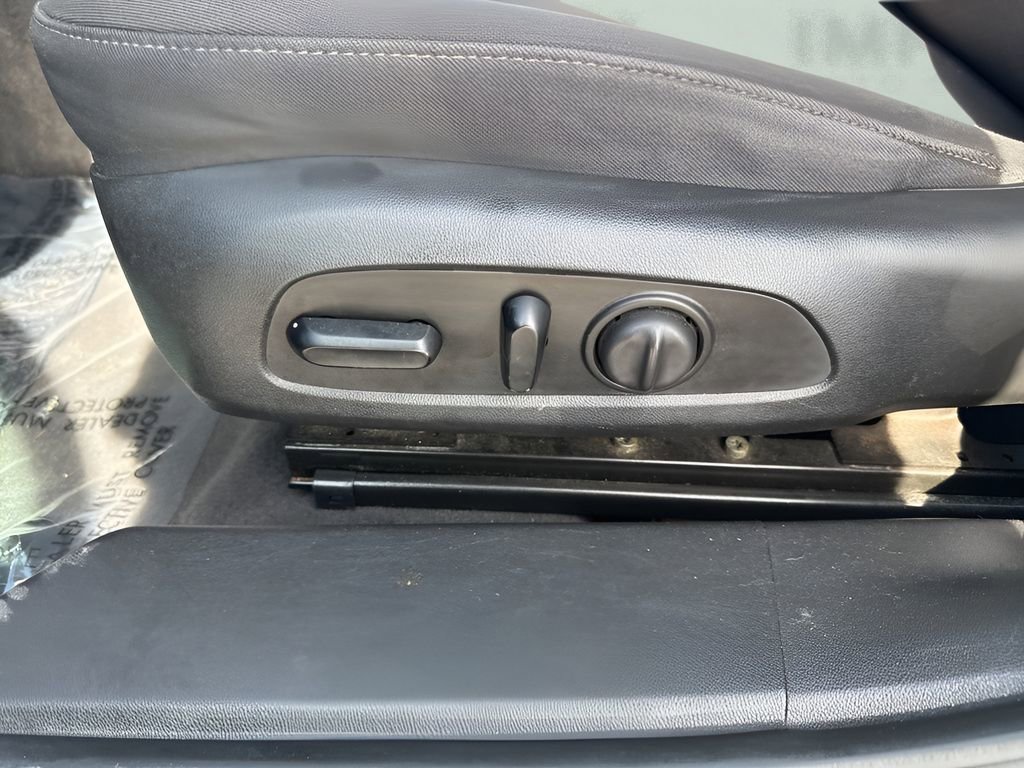 Used 2020 Chevrolet Malibu LT FWD image 10