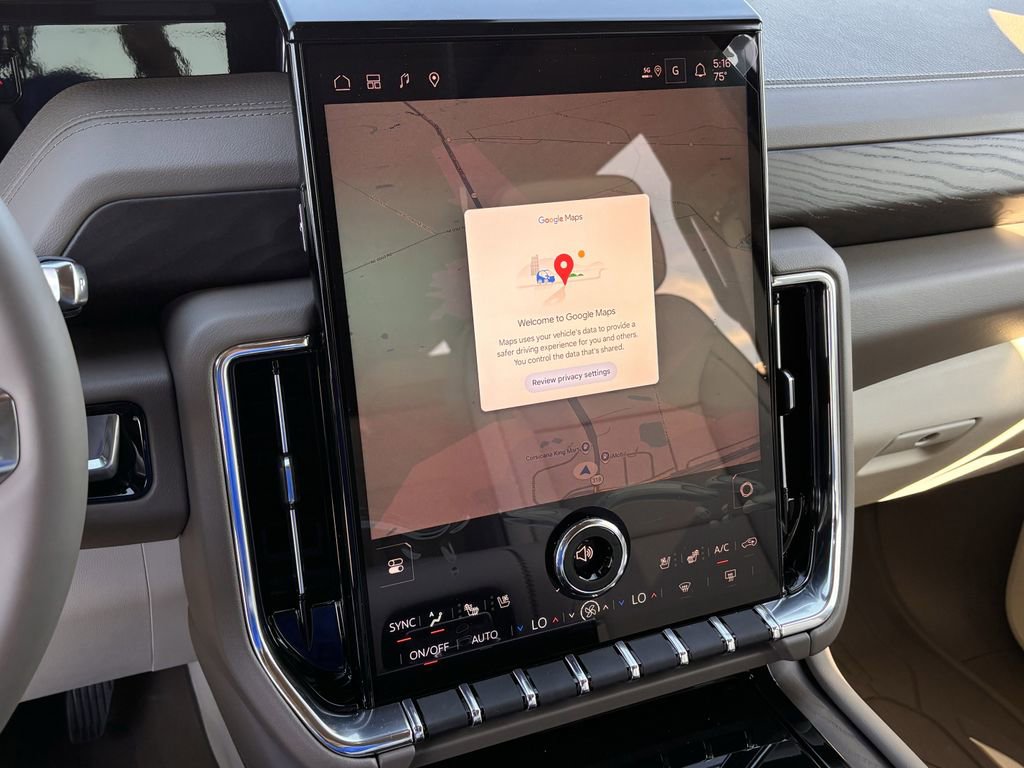 New 2026 GMC Yukon Denali w/ Denali Reserve Package image 10